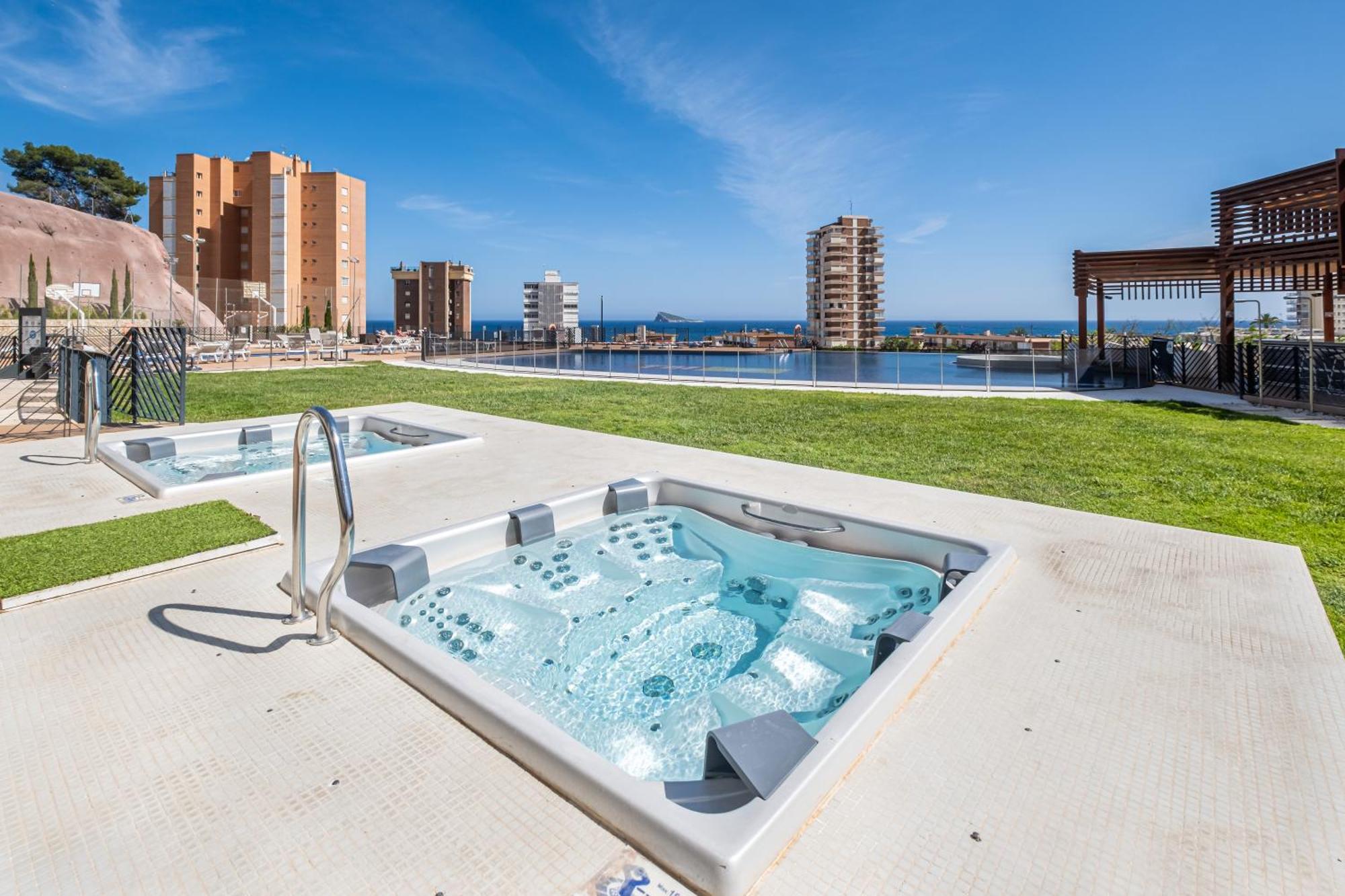 Sunset Drive Resort Apartment 4-8 Poniente Beach بينايدورم المظهر الخارجي الصورة