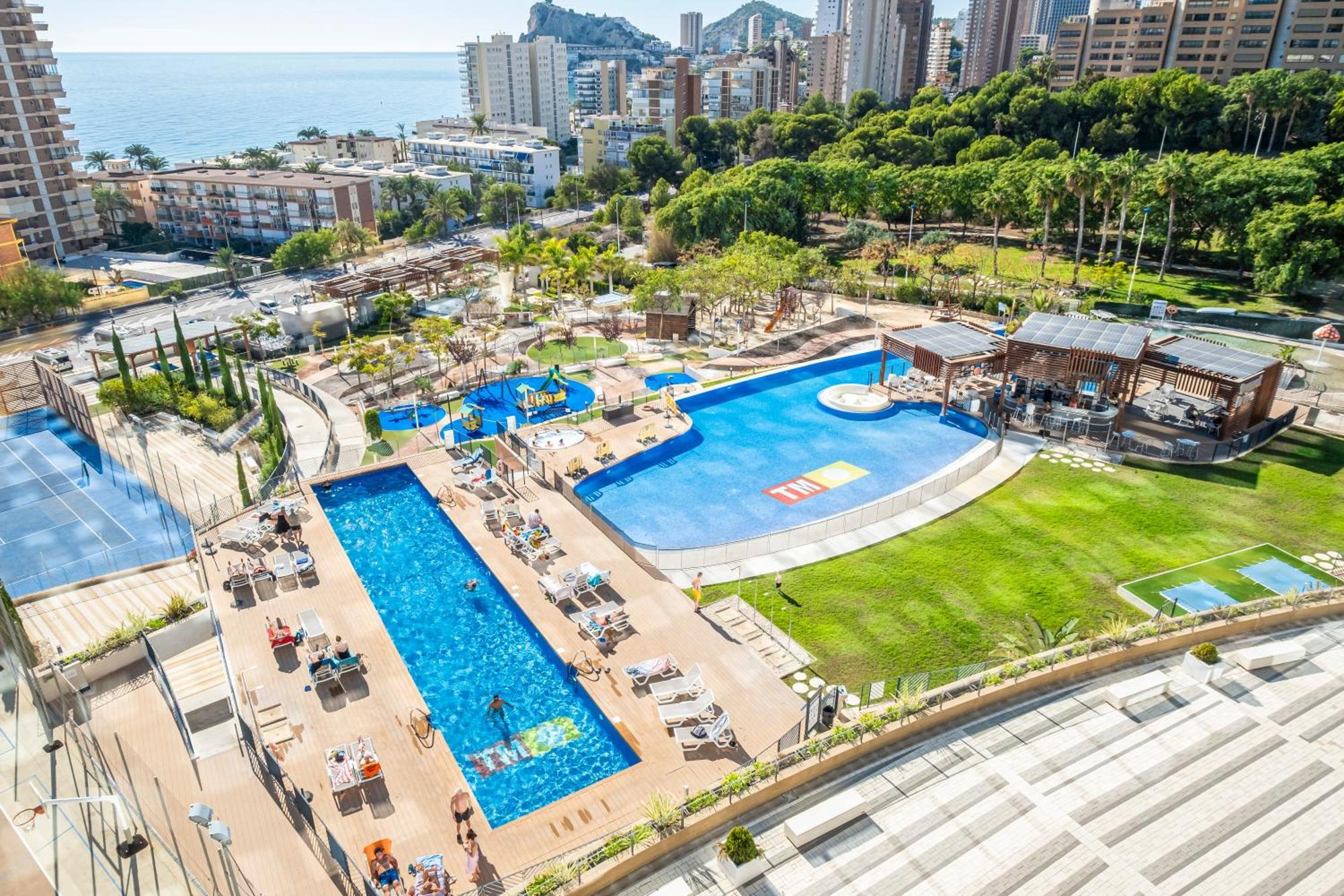 Sunset Drive Resort Apartment 4-8 Poniente Beach بينايدورم المظهر الخارجي الصورة